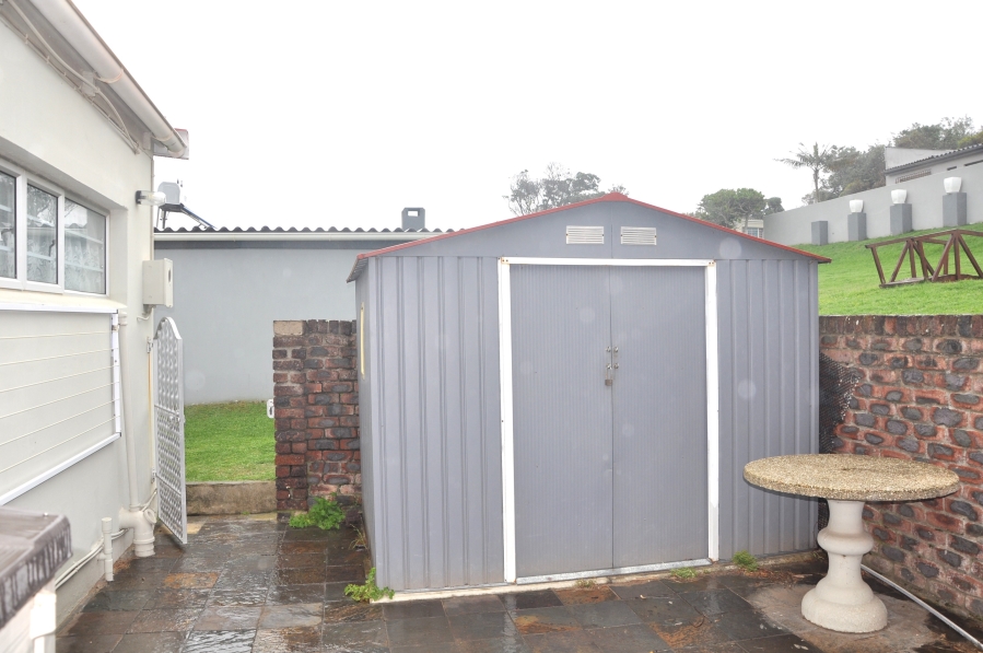 3 Bedroom Property for Sale in Queensberry Bay Eastern Cape